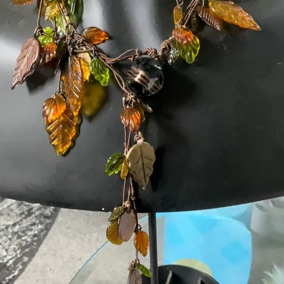 Glass Leaves and Beads Necklace and Matching Earrings - Picture 2 of 10
